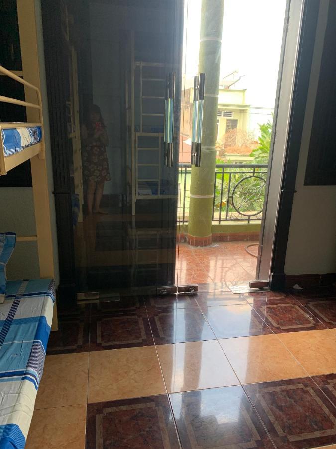 Lucky Homestay Sai Gon Airport & Gan Benh Vien 175 Хошимін Екстер'єр фото